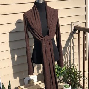 V LONG TIE FRONT SHRUG MEDIUM